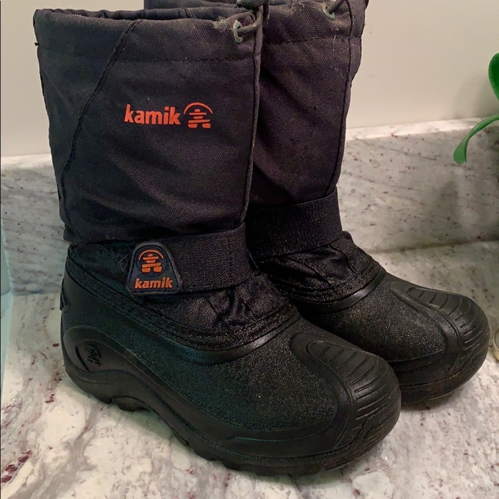 Kamik snow boots